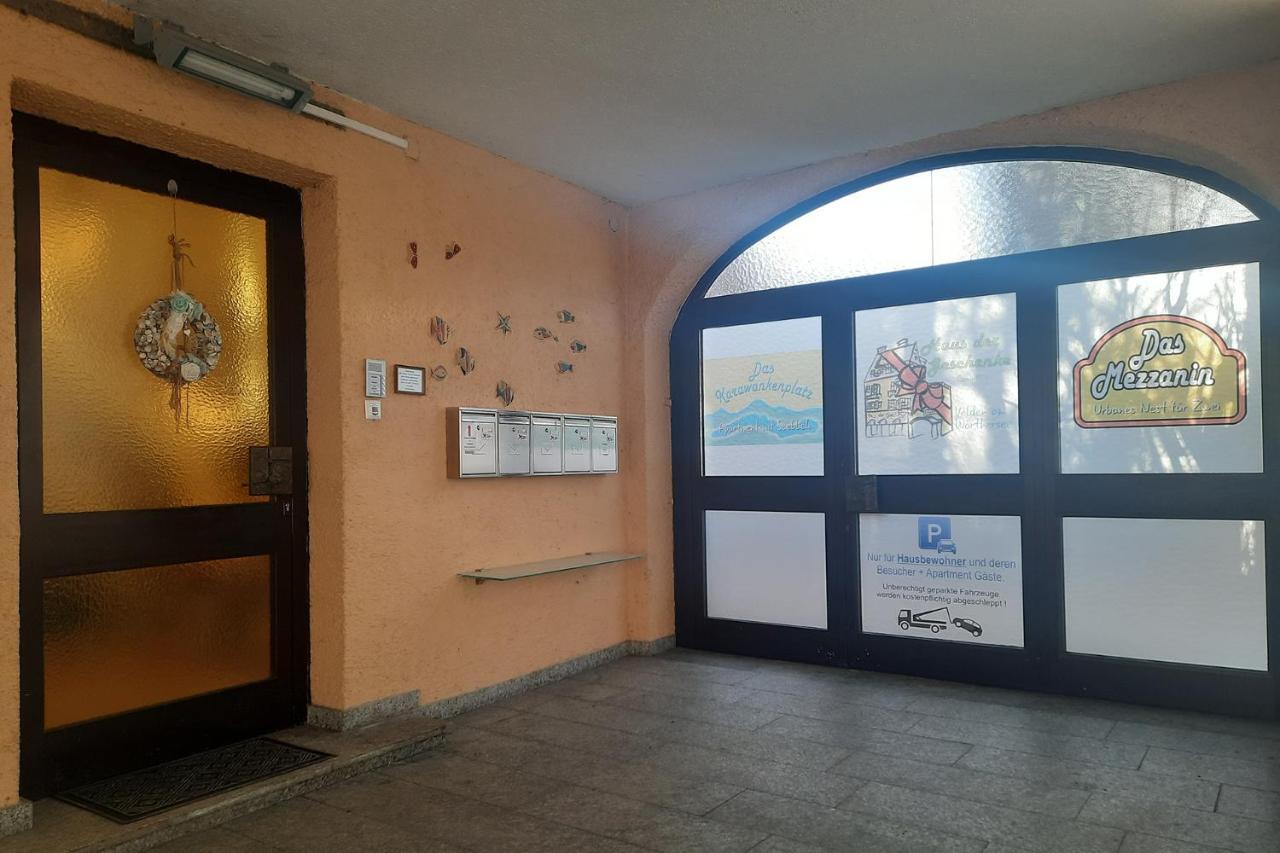 Haus Der Geschenke - Carinthia Apartment Velden am Wörthersee Exterior foto