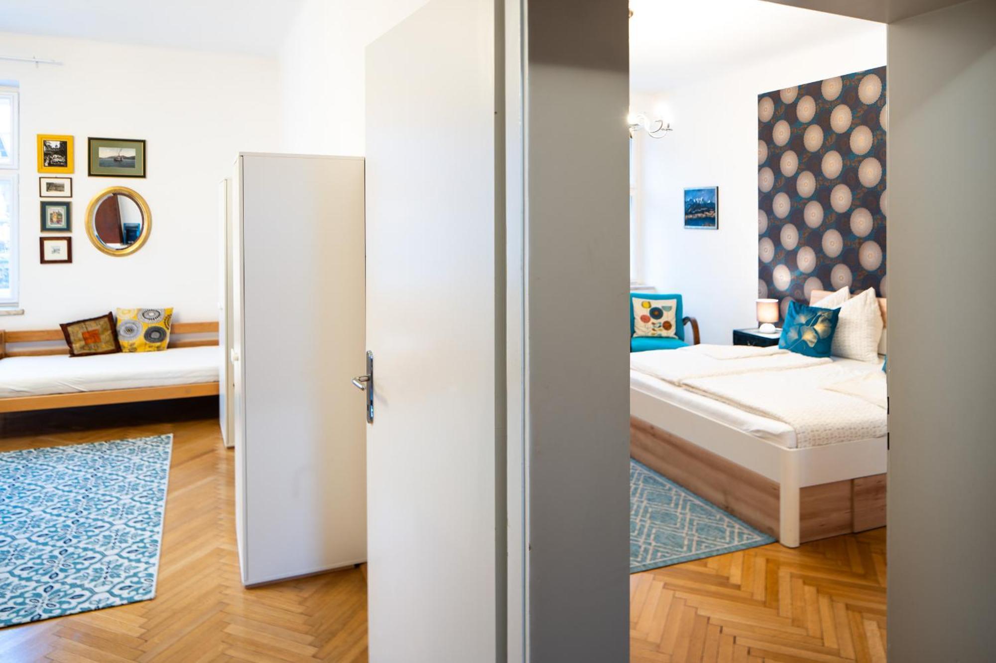 Haus Der Geschenke - Carinthia Apartment Velden am Wörthersee Exterior foto